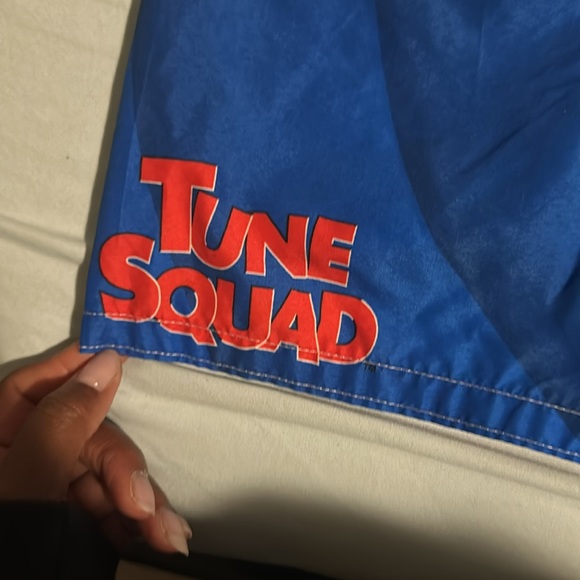 Looney Tunes Swim set - Picture 3 of 4